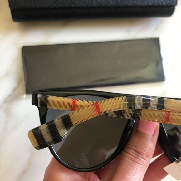 🔥NEW POLARIZED BURBERRY FLAT TOP SUNGLASSES - Picture 7 of 14